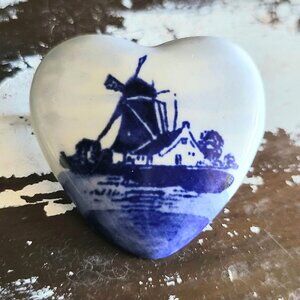 Vintage Porcelain Heart Delft Brooch Classic Dutch Holland Windmill Pin Brooch